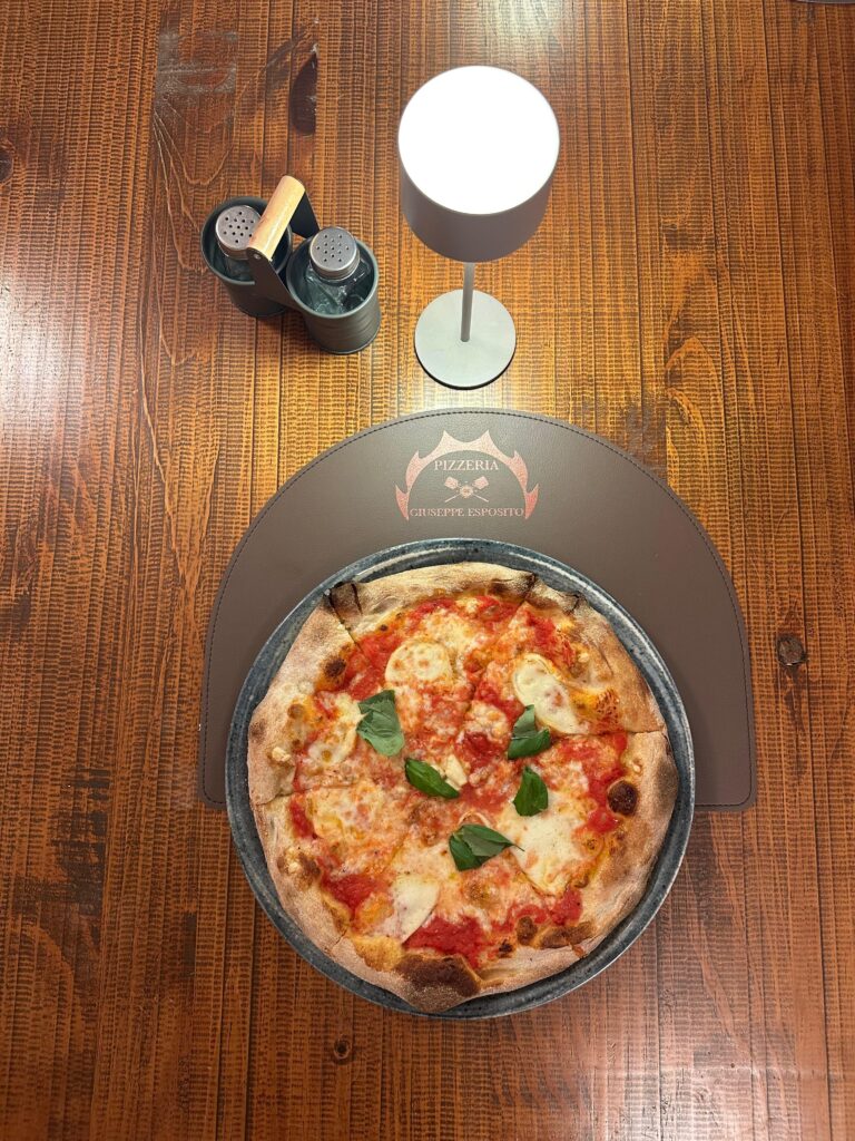 Neapolitanische Pizza